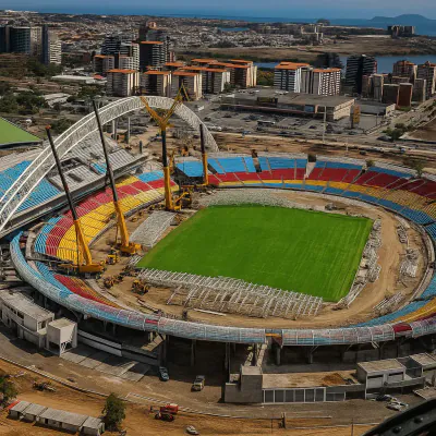 Grúas en construcción del estadio Copa América
